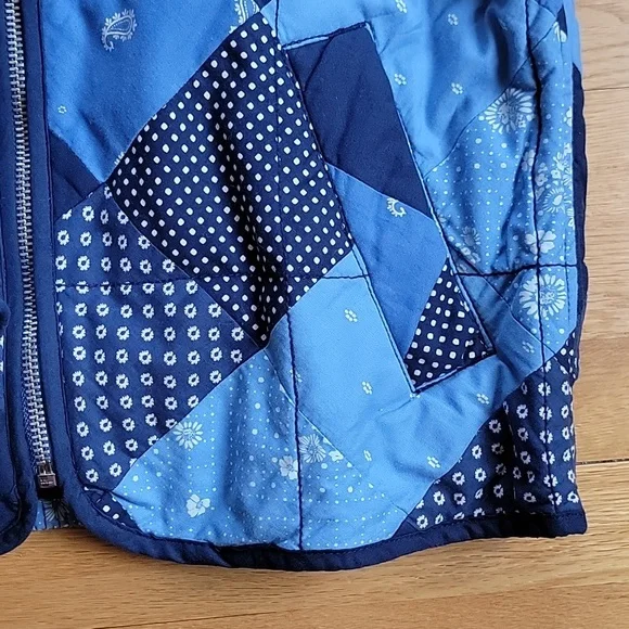 GAP Organic Cotton Bandana Print Quilt Bomber Jacket - Picture 4 of 8